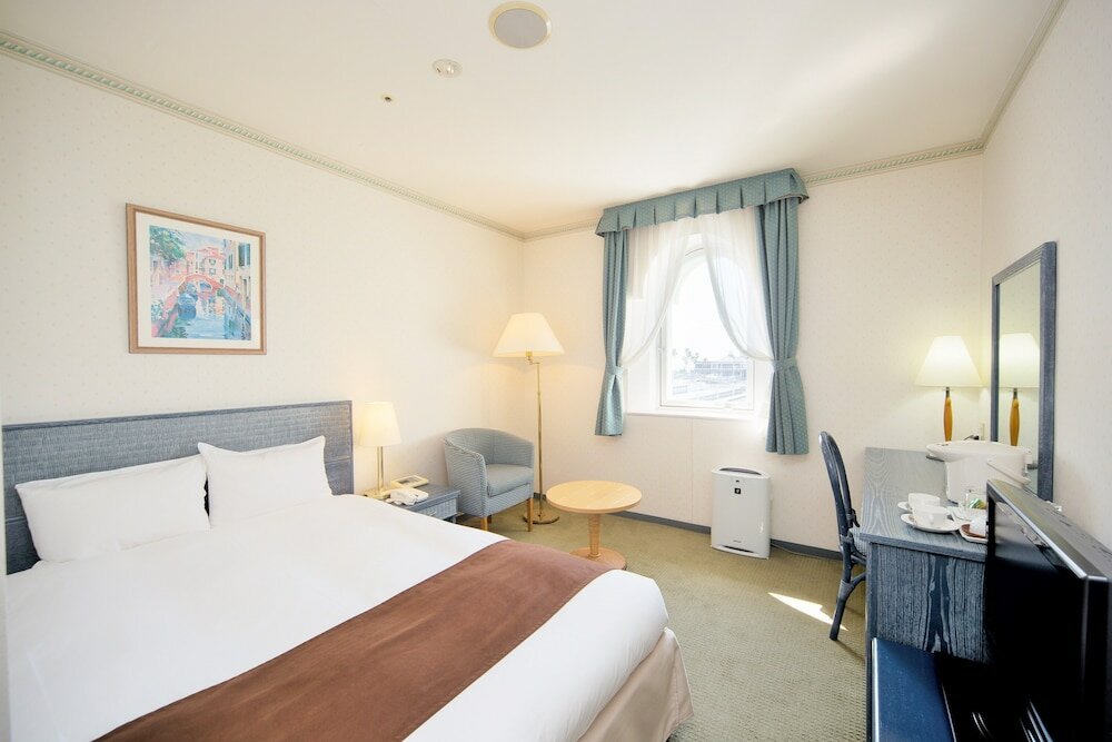 Фото Wakayama Marina City Hotel