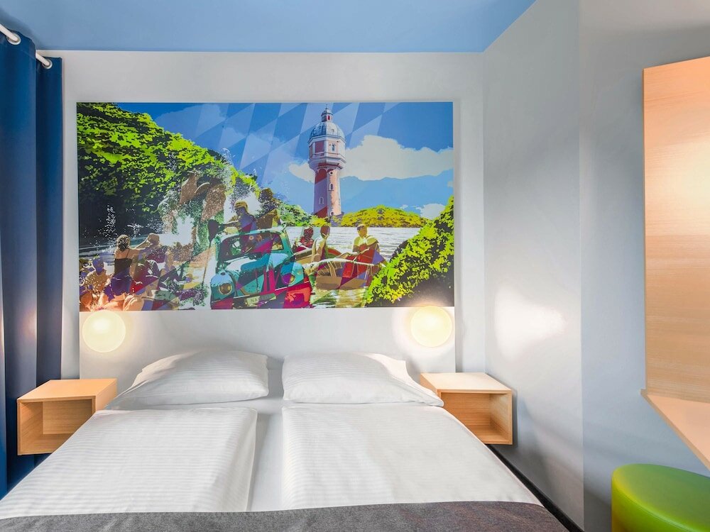 Фото B&b Hotel Neu-Ulm