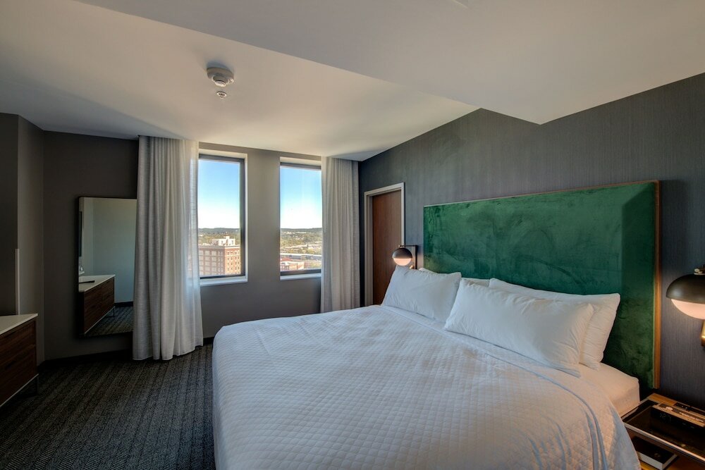 Фото Threefoot Hotel, Meridian, a Tribute Portfolio Hotel