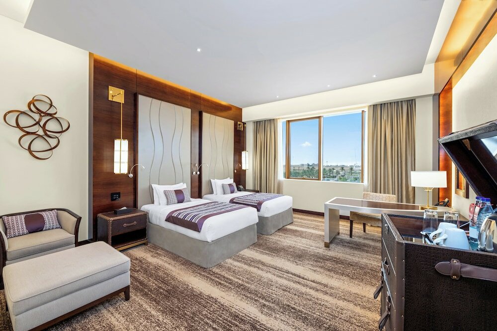 Фото Grand Millennium Tabuk