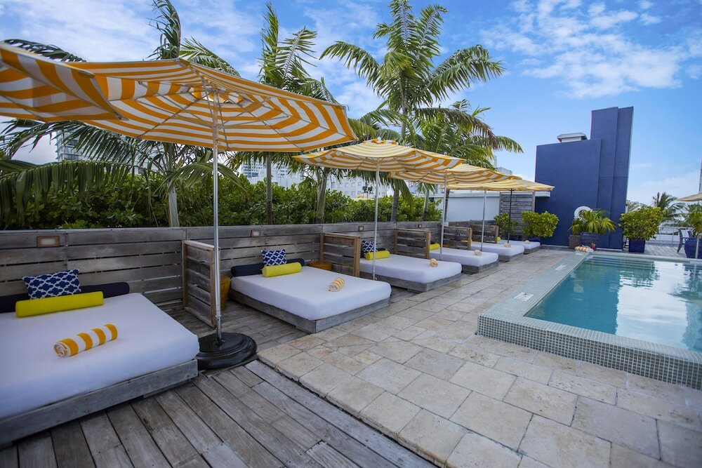 Фото Catalina Hotel & Beach Club