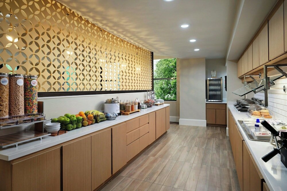 Фото Residence Inn by Marriott Atlanta Midtown/Peachtree at 17th