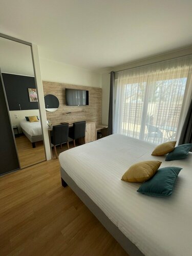 Внешний вид отеля Hotel Le Mas Del Pechs в Сарла-ла-Канеде, фото 2