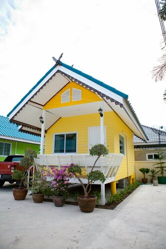 Гостиница Baan Rommai Sattahip в Саттахипе
