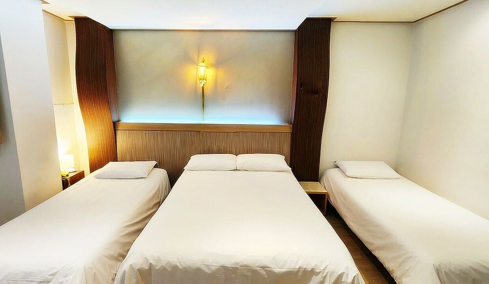 Фото Friendly DH Naissance Hotel