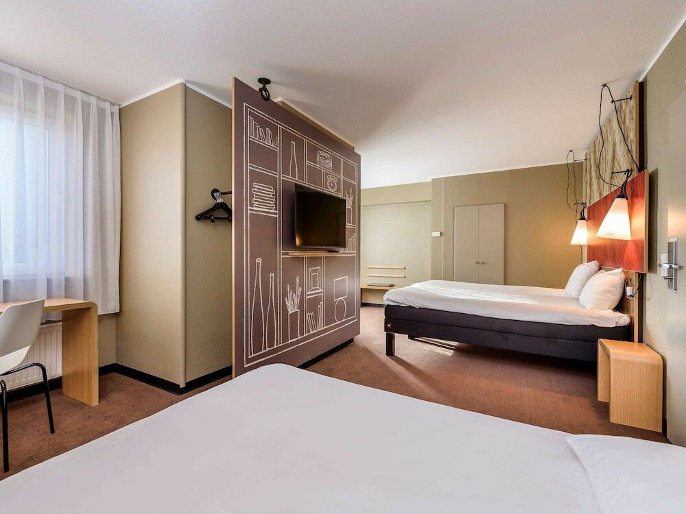 Фото Ibis Lille Centre Grand Palais