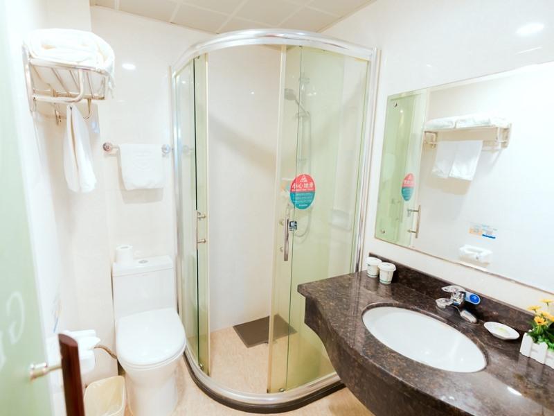 Фото GreenTree Inn Express Hotel