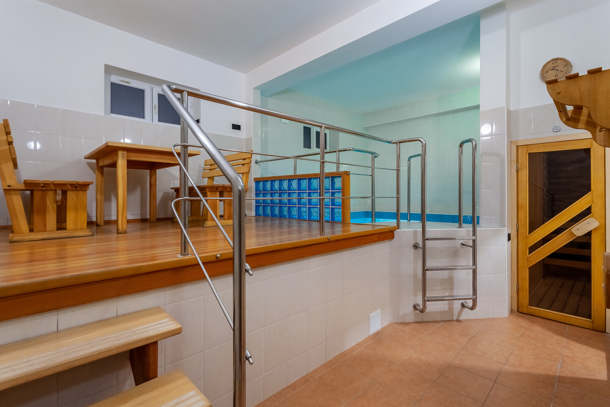 Фото Грейс Наири