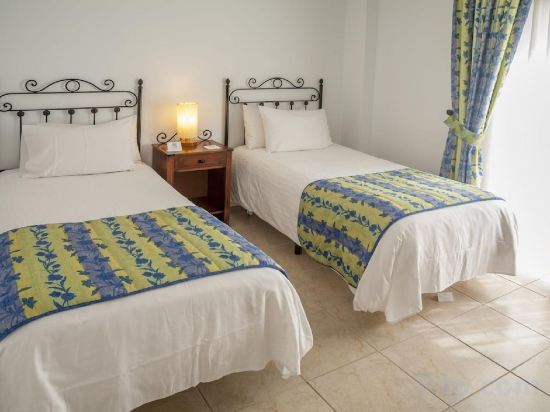 Фото Sunset Harbour Club