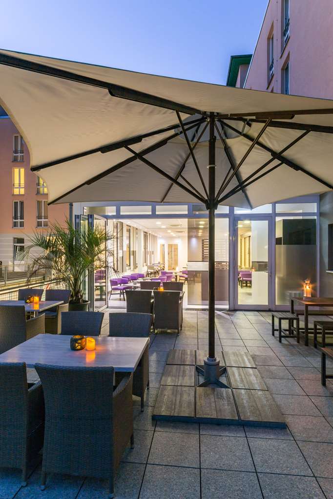 Фото Park Inn by Radisson Göttingen