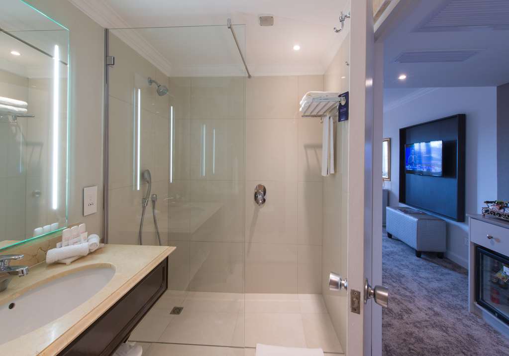 Фото Radisson Blu Le Vendome Hotel, Cape Town