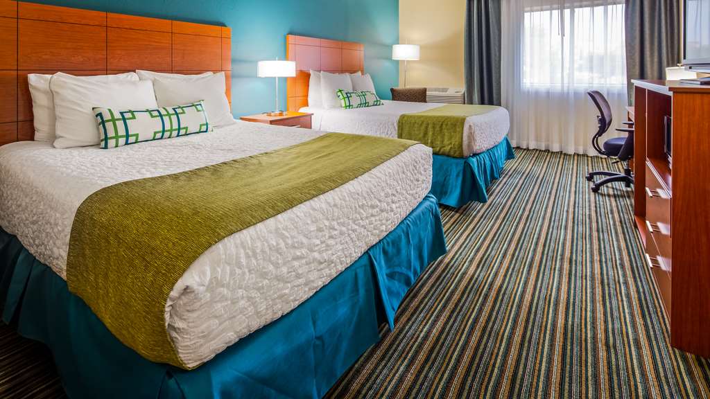 Фото Best Western Warren Hotel