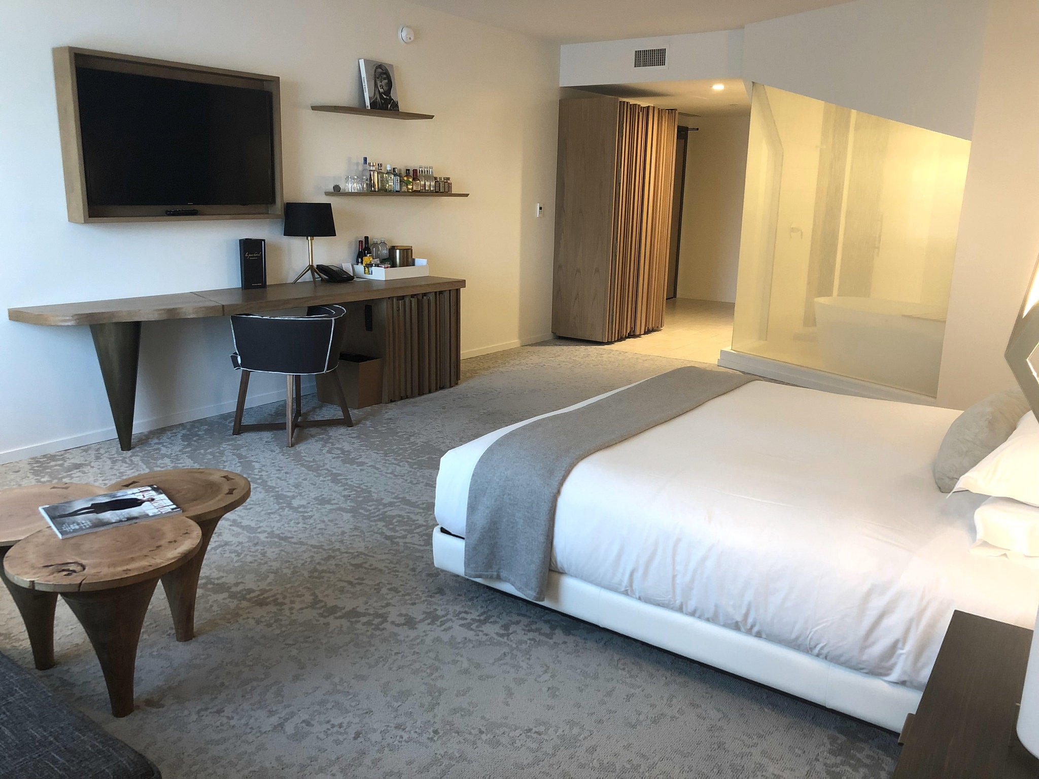 Фото Kimpton La Peer Hotel