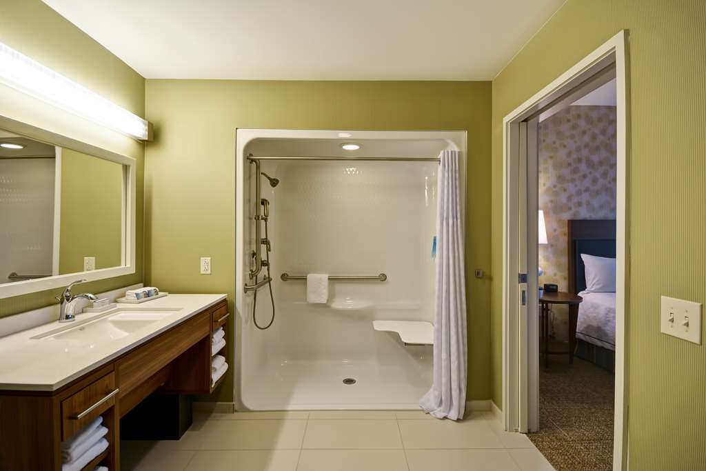 Фото Home2 Suites by Hilton Charles Town