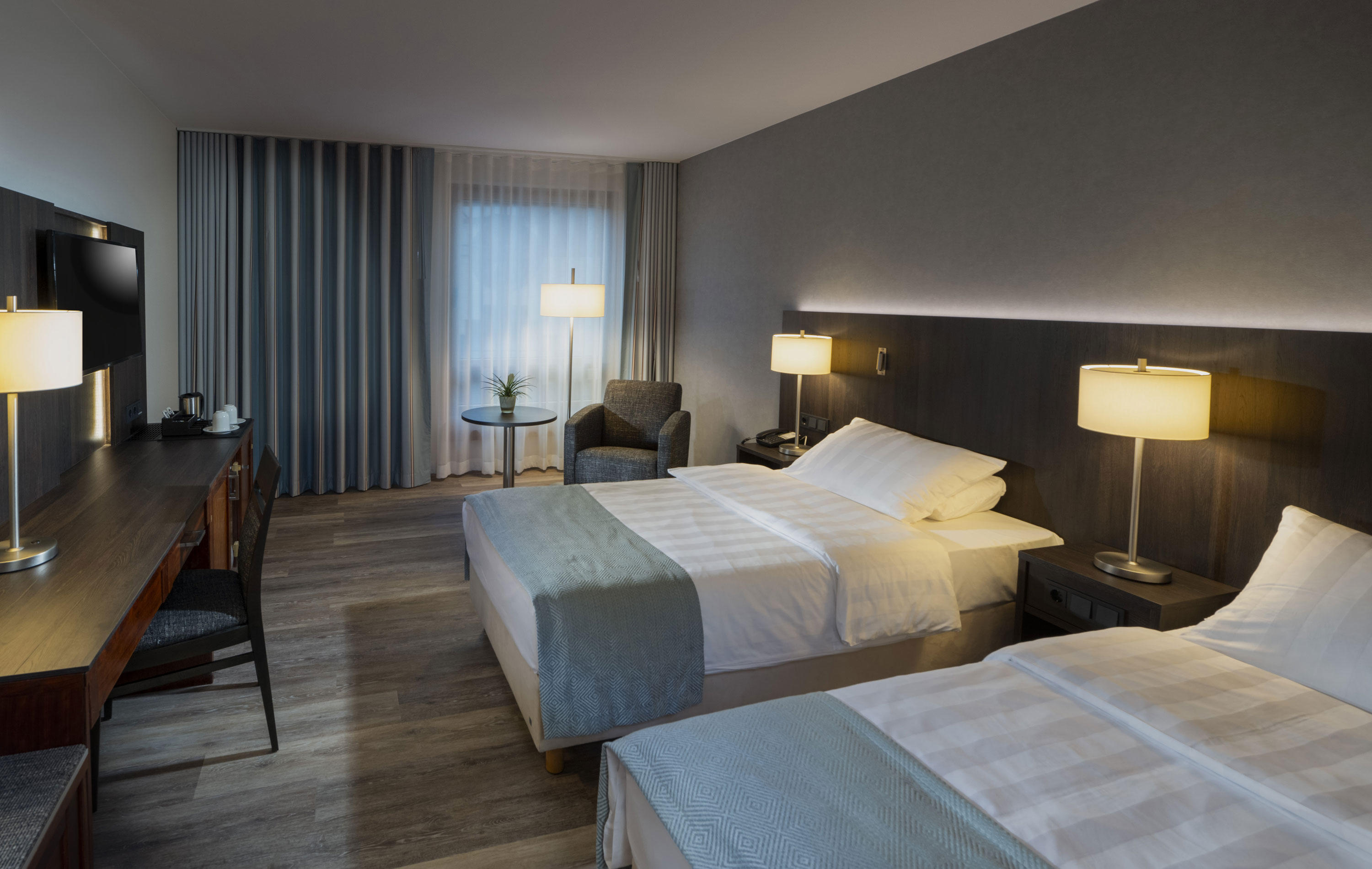 Фото Maritim Hotel Bremen