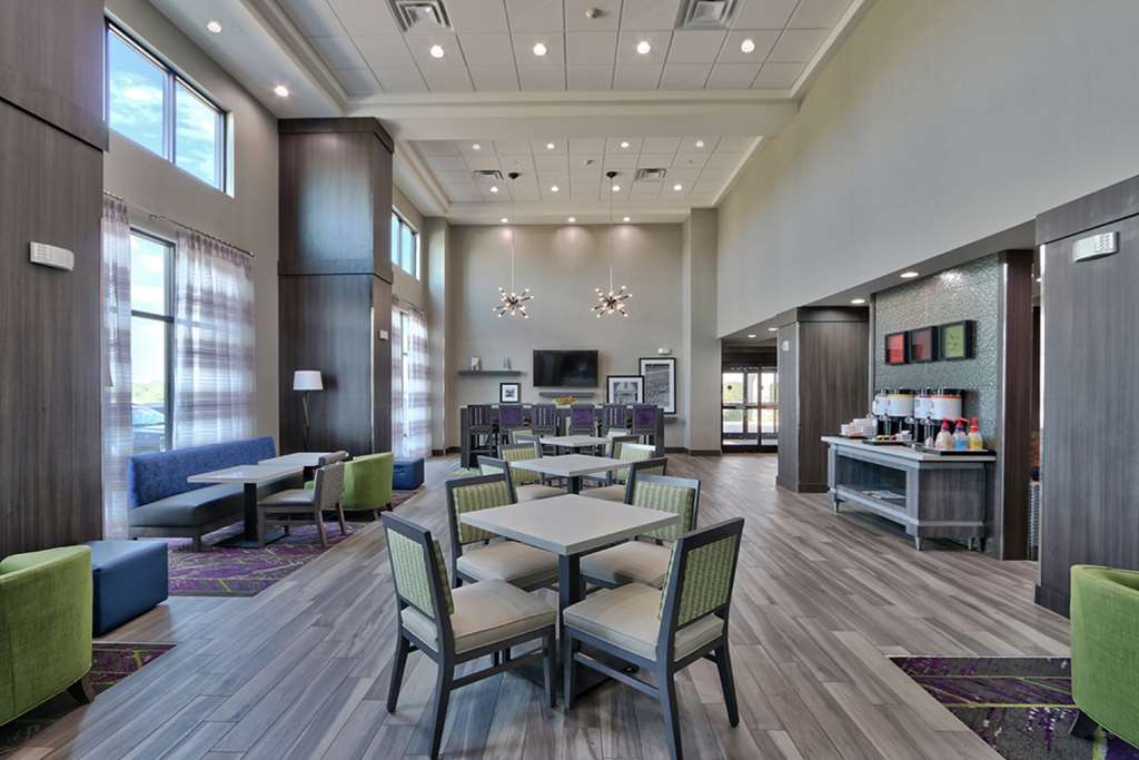 Фото Hampton Inn & Suites Guthrie