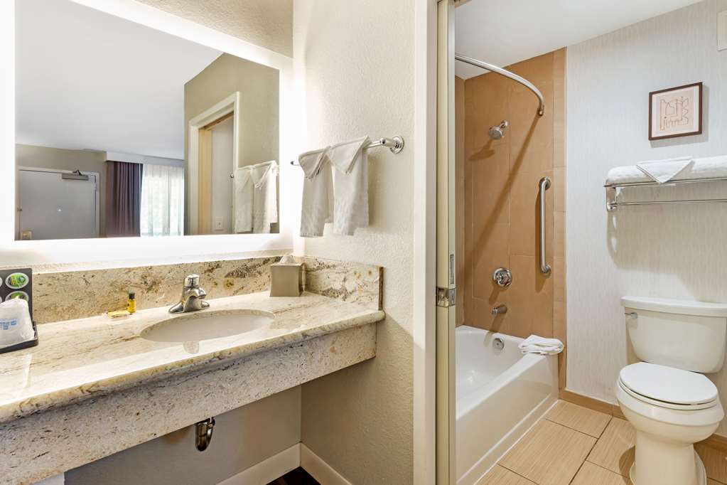 Фото Best Western Plus Rancho Cordova Inn