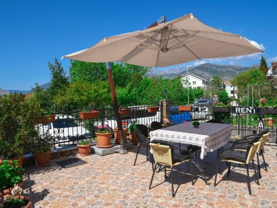 Фото D&D Apartments Tivat