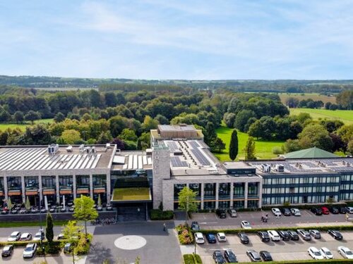 Внешний вид отеля Van der Valk Hotel Heerlen в Херлене, фото 5