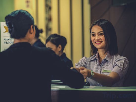 Фото Mercure Kota Kinabalu City Centre