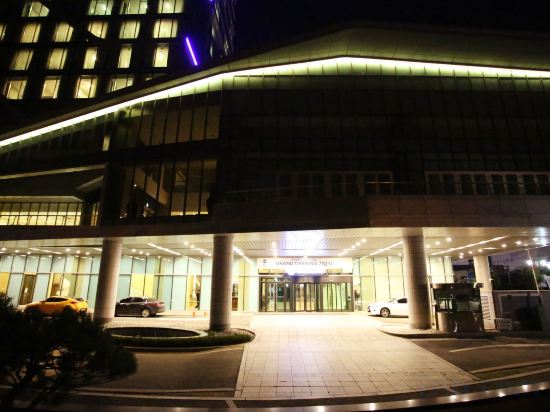 Фото Harbor Park Hotel