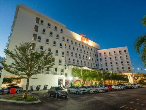 Внешний вид отеля Tune Hotel - Danga Bay, Johor в Джохор-Бару, фото 2