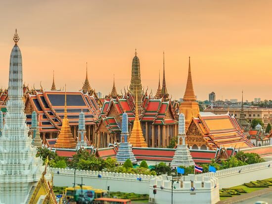 Hotel DinsoMon Hotel, Bangkok, photo