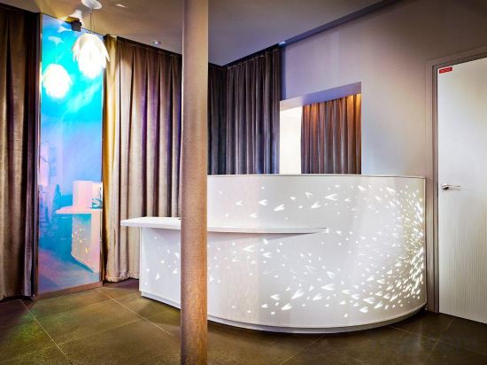 Фото Seven Hotel Paris