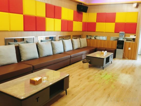 Фото Floral Hotel·Wuxi Yangshan taoyuan Hotel