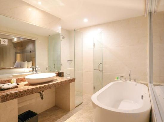 Фото Hotel Remcy