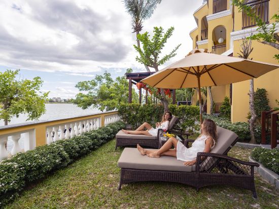 Фото Little Riverside. A Luxury Hotel & SPA