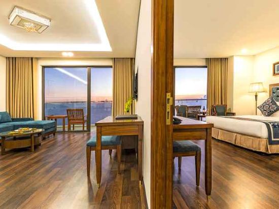 Фото Khách Sạn Balcona Đà Nẵng