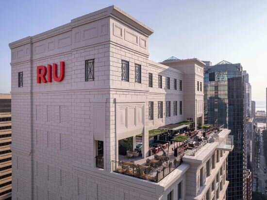 Фото Hotel Riu Plaza Chicago