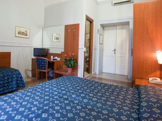 Фото Hotel Emmaus