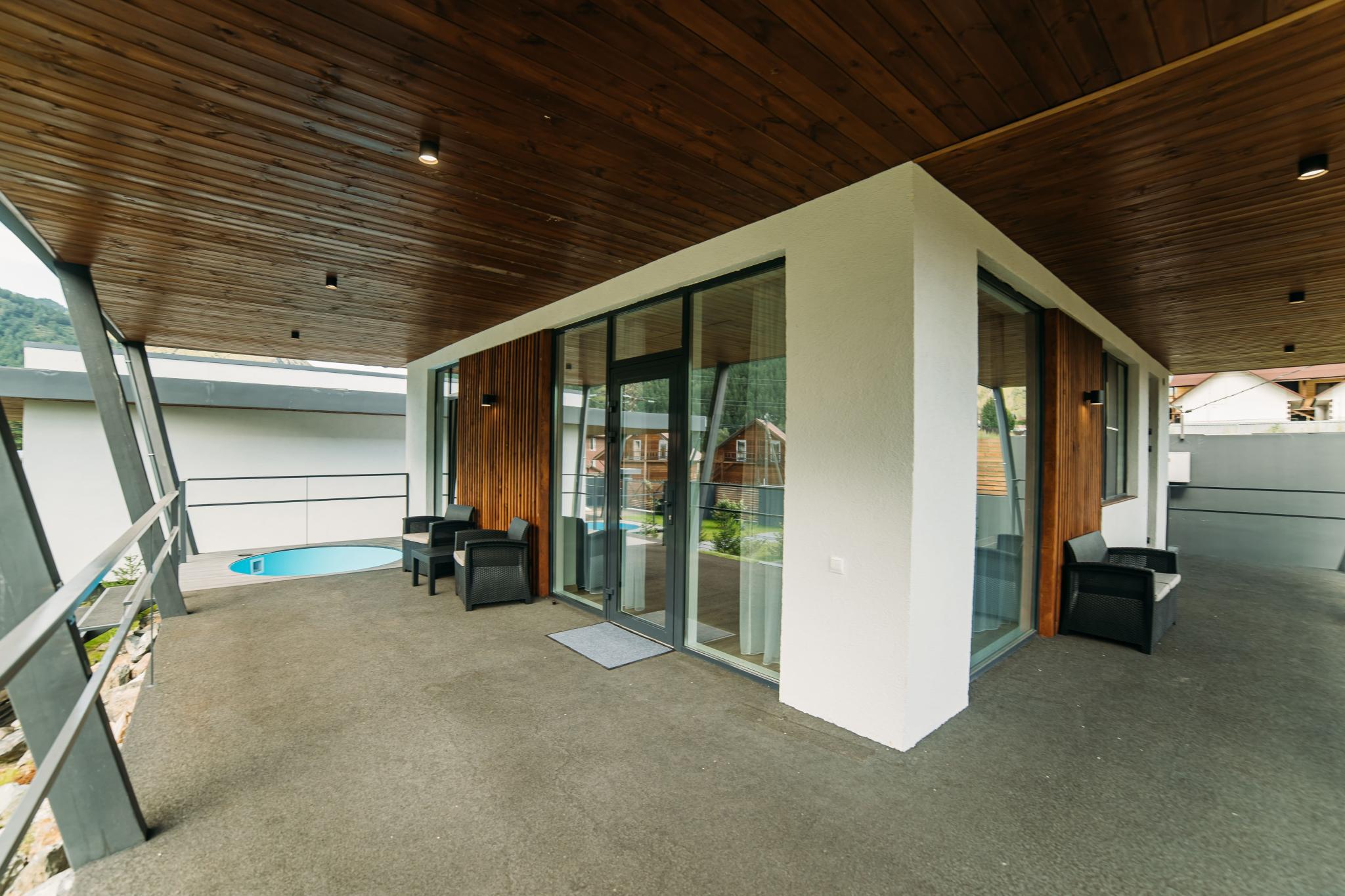 Фото Атмосфера