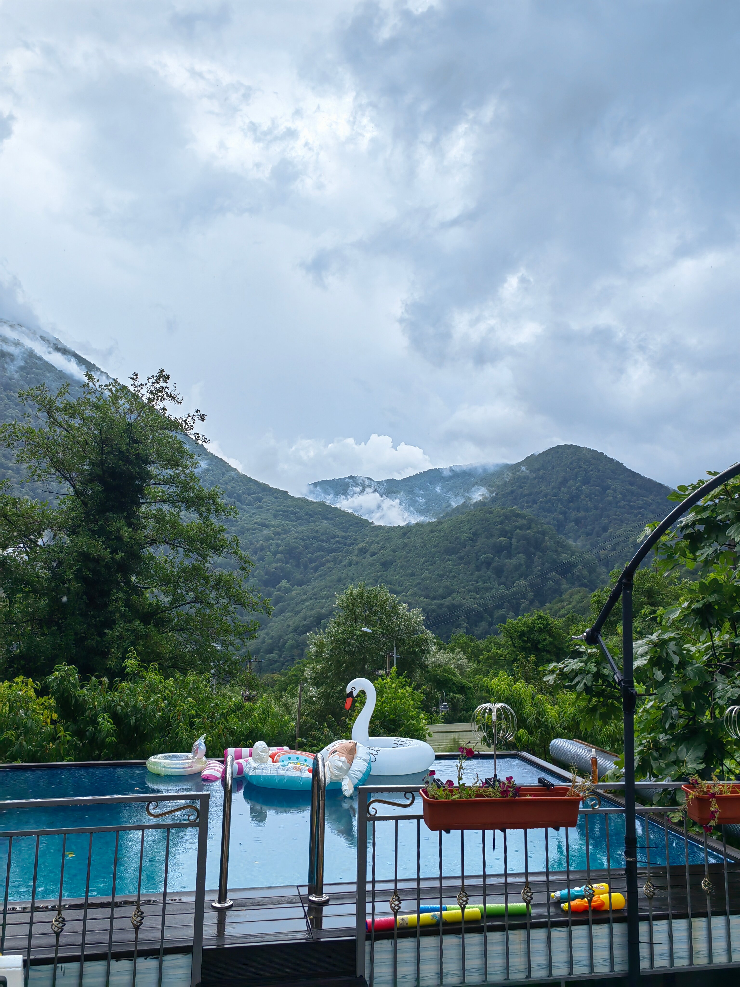 Фото Горы и море