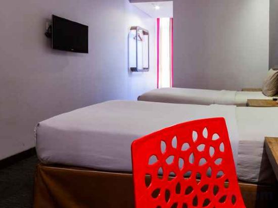 Фото Plan B Hotel