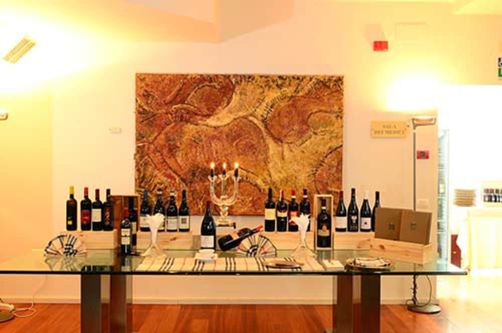 Фото Dal Moro Gallery Hotel