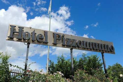 Внешний вид отеля Pizzomunno Vieste Palace Hotel в Вьесте, фото 2