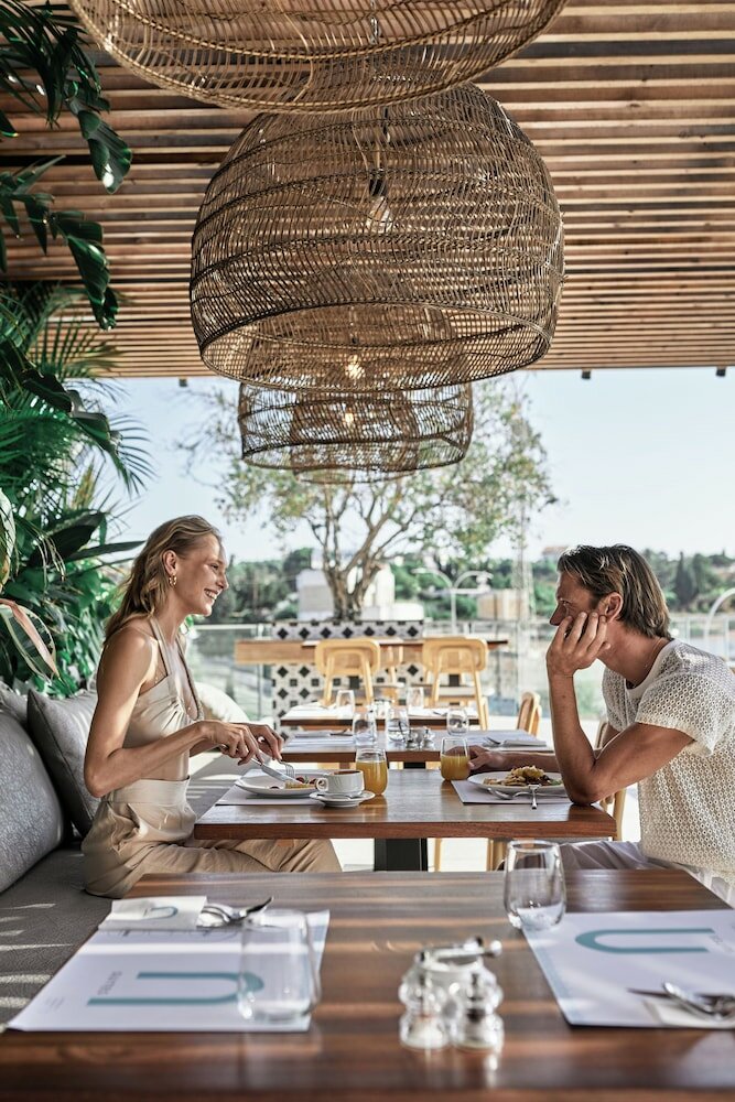 Фото Отель Napa Suites