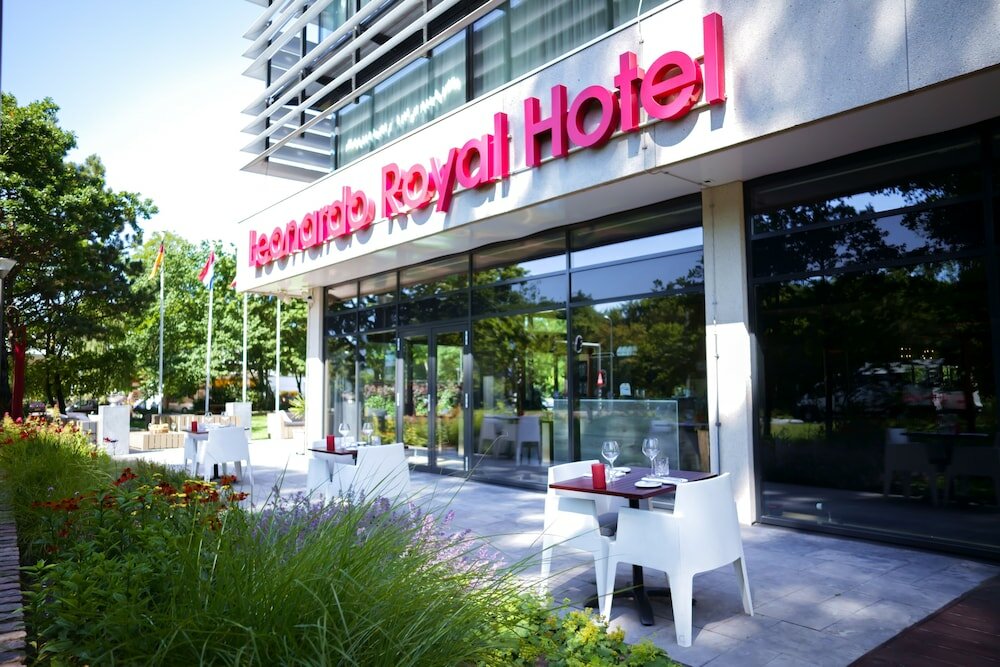 Фото отеля 2