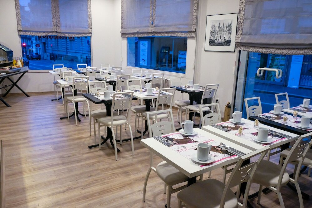 Фото Continental Hotel Angers