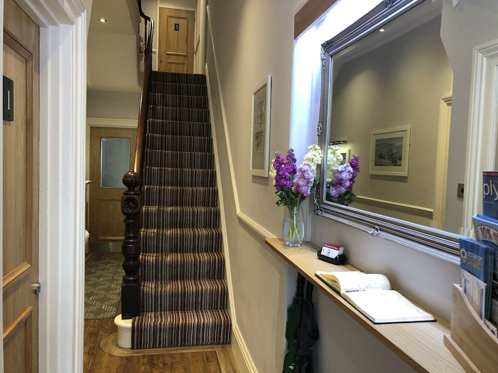 Фото Edgcumbe Guest House