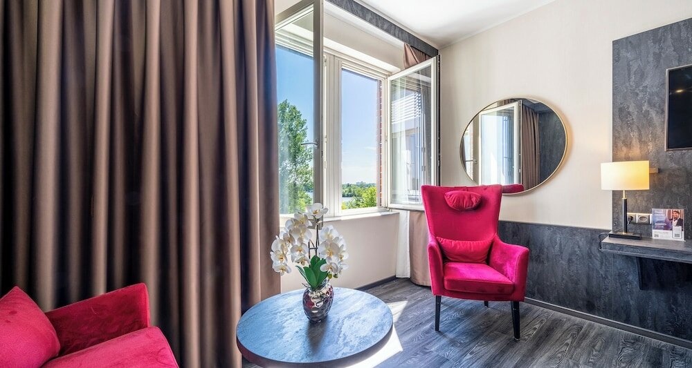 Фото Plaza Schwerin, Sure Hotel Collection by Best Western
