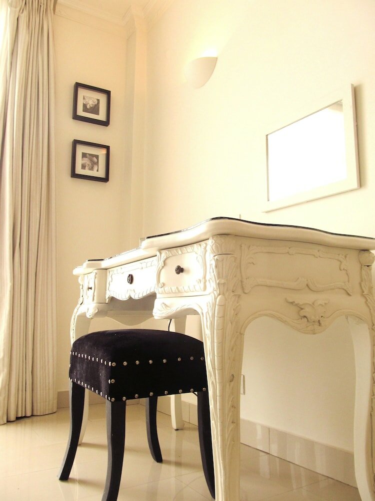 Фото The Aknac Hotel