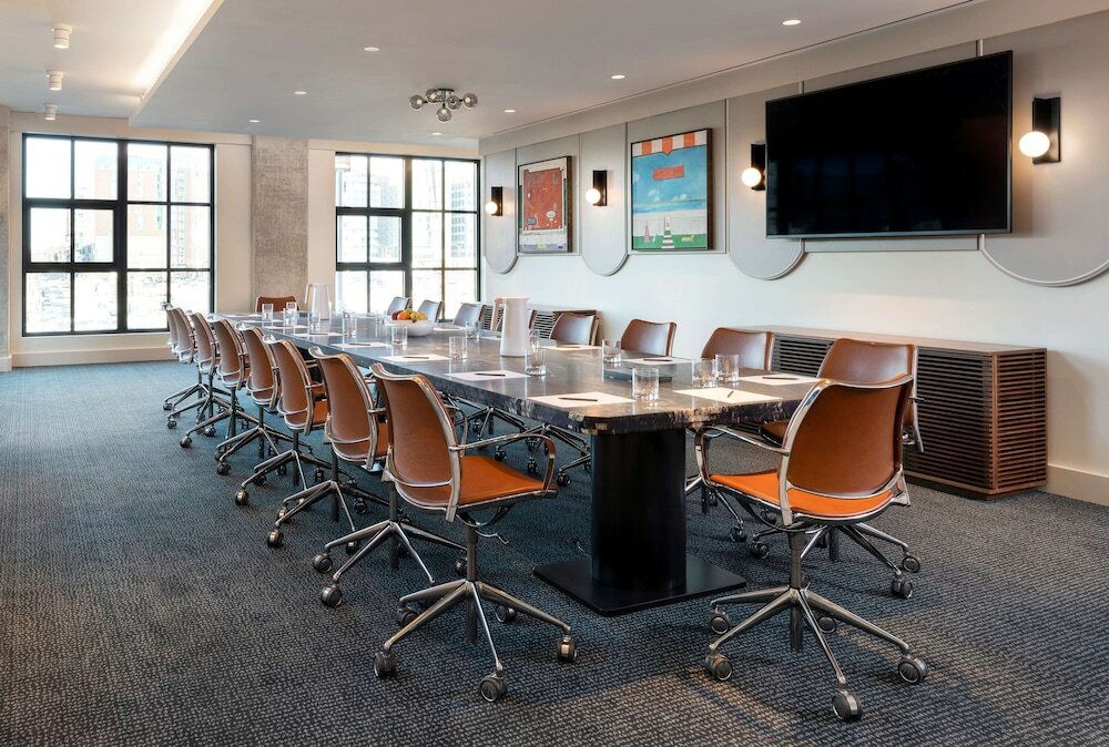 Фото Thompson Washington D. C., part of Hyatt