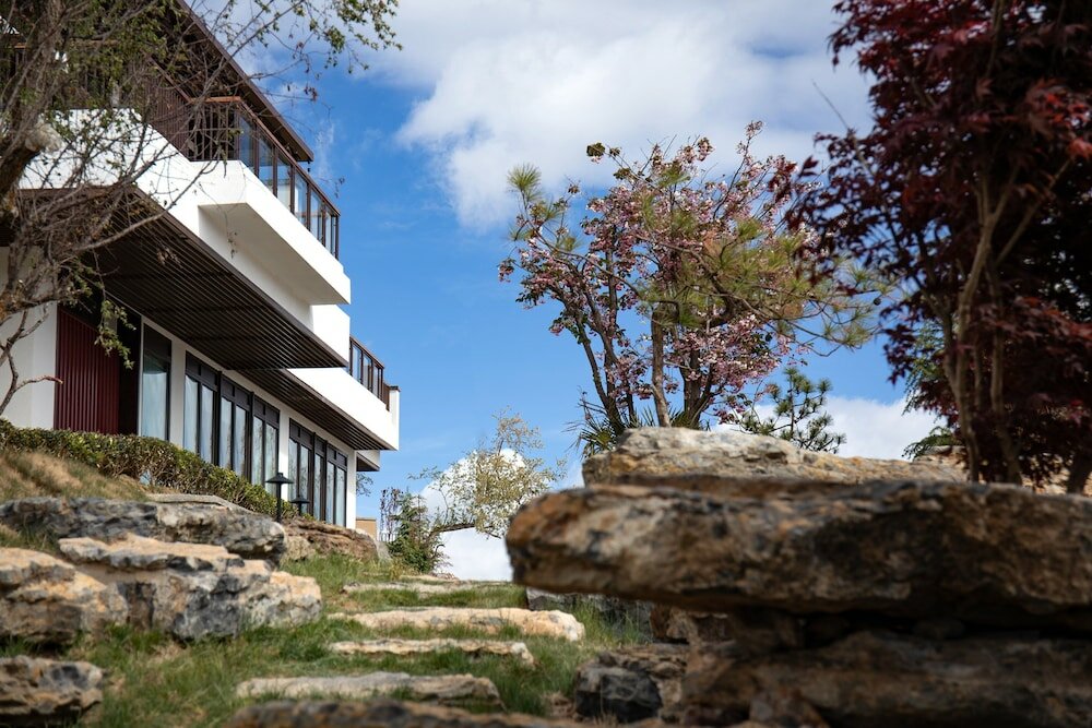 Фото Hotel Indigo Diqing Moonlight City, an Ihg Hotel