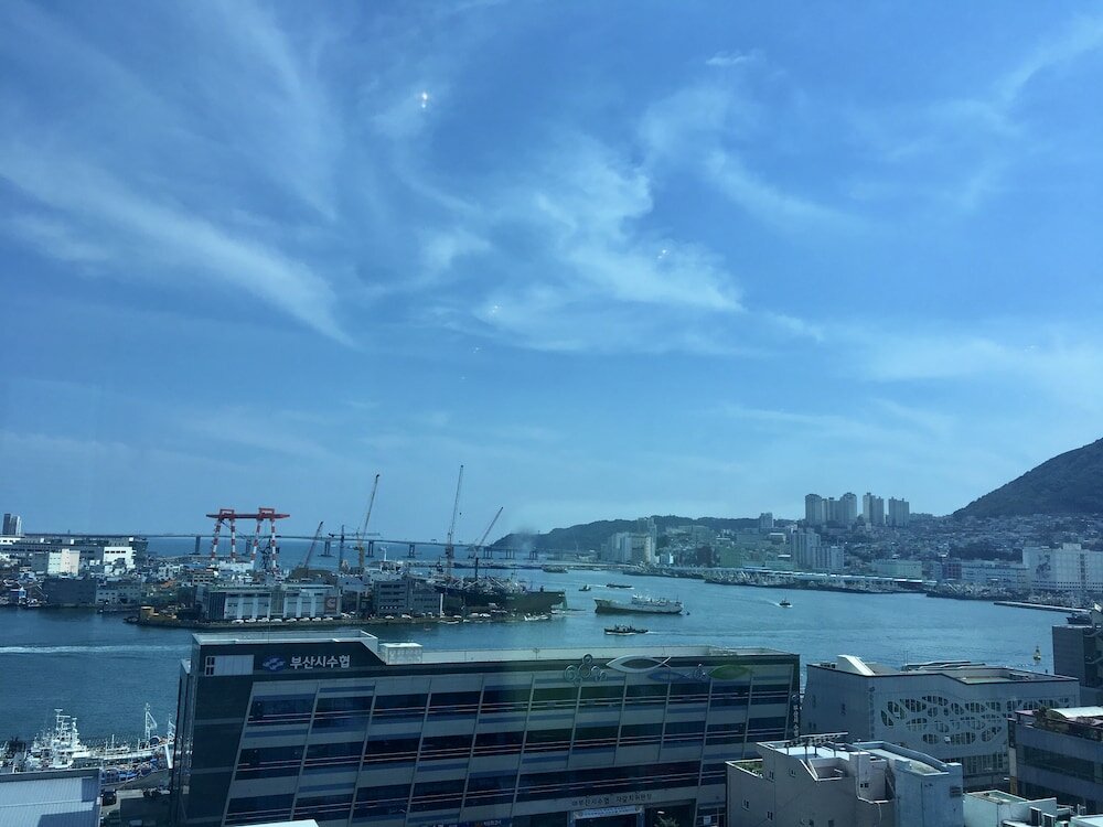 Фото K-Guesthouse Premium Nampo 1