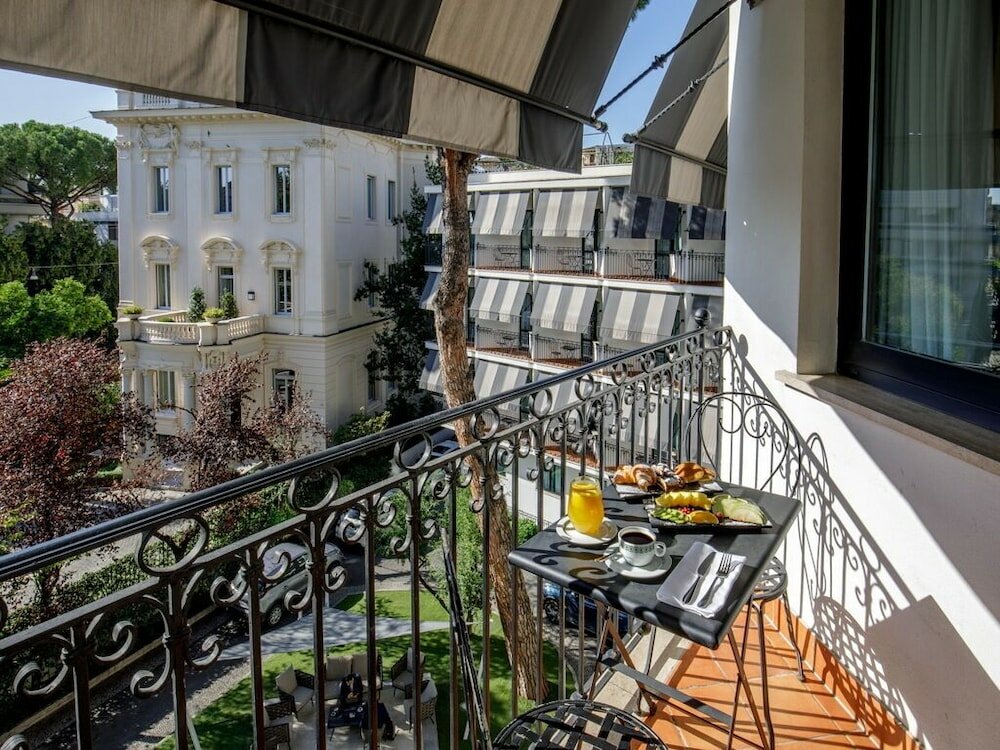 Фото Donna Laura Palace