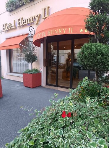 Гостиница Hotel Henry II в Боне
